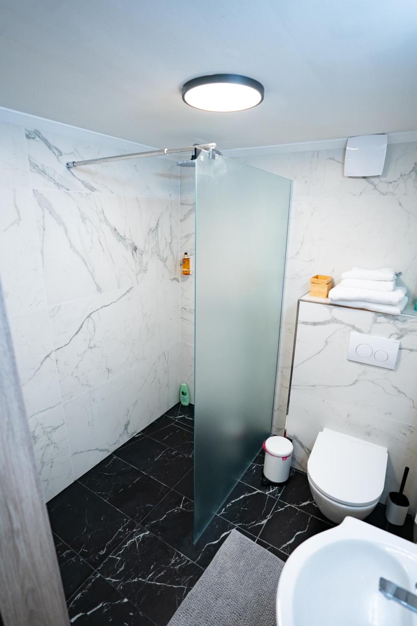 Downtown Double Room Deluxe With Joint Kitchen Budapeste Exterior foto